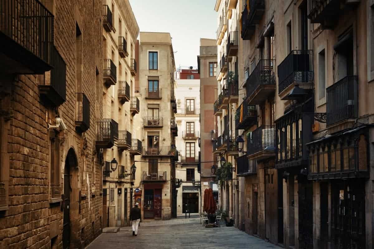 When Is The Best Time To Visit Barcelona, Spain? (2025 Guide) 28 Barcelona's-Urban-Centers