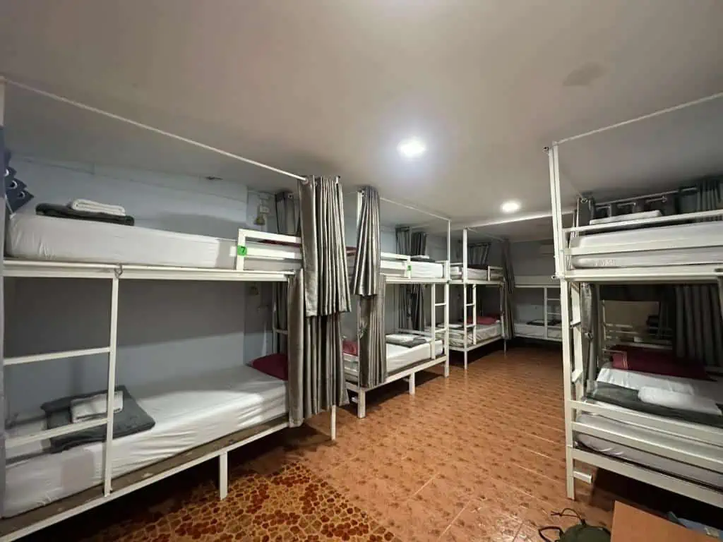 Hangover Hostel Koh Phi Phi