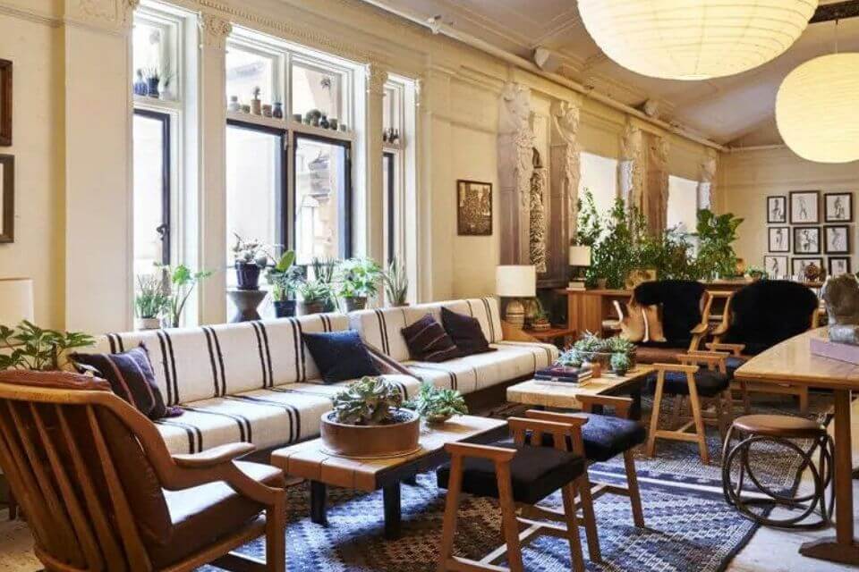 The 12 Best Hostels in New York City (Updated 2025) 14 freehand-new-york