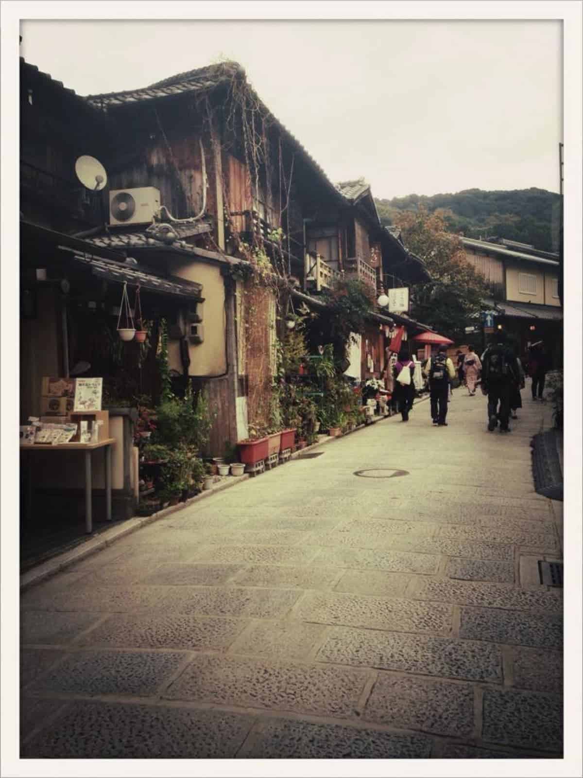 A-Street-in-Kyoto-Japan