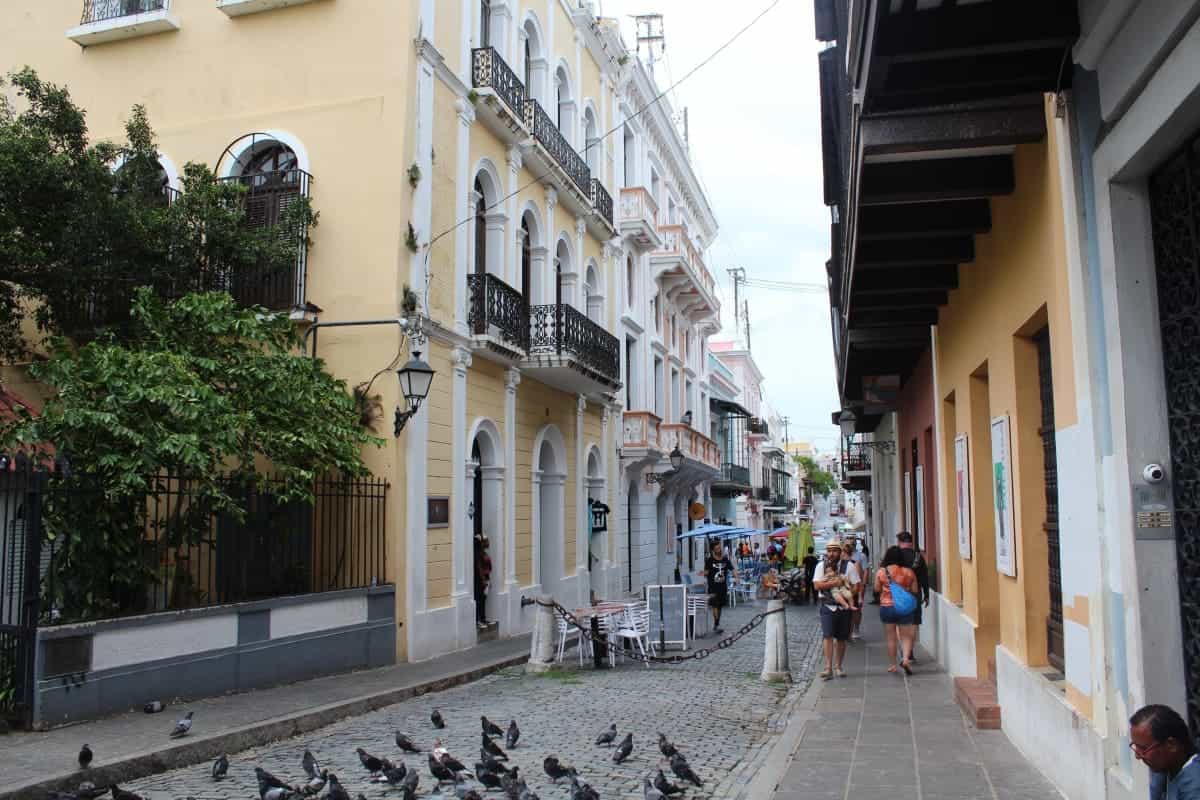 16 Pros And Cons Of Living In Puerto Rico 18 Apartment-in-San-Juan-Puerto-Rico