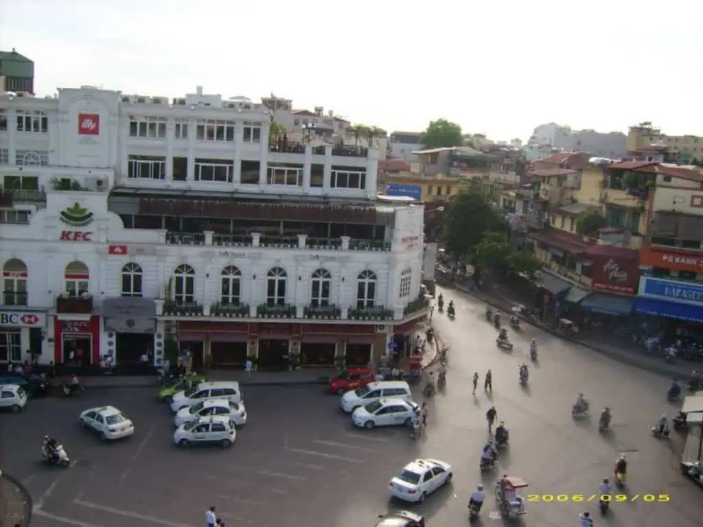 Hanoi-Street-Vietnam