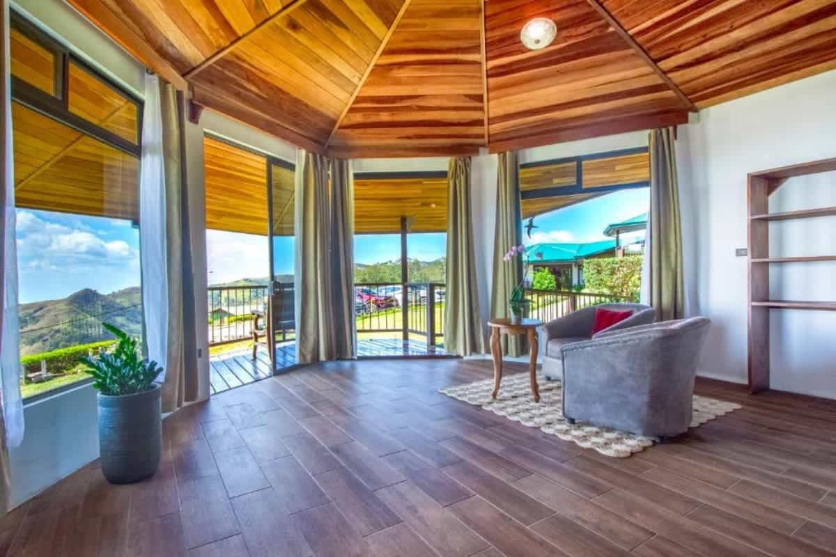 12 Best Rainforest Hotels In Costa Rica in 2025 16 Hotel-TrĂłpico-Monteverde