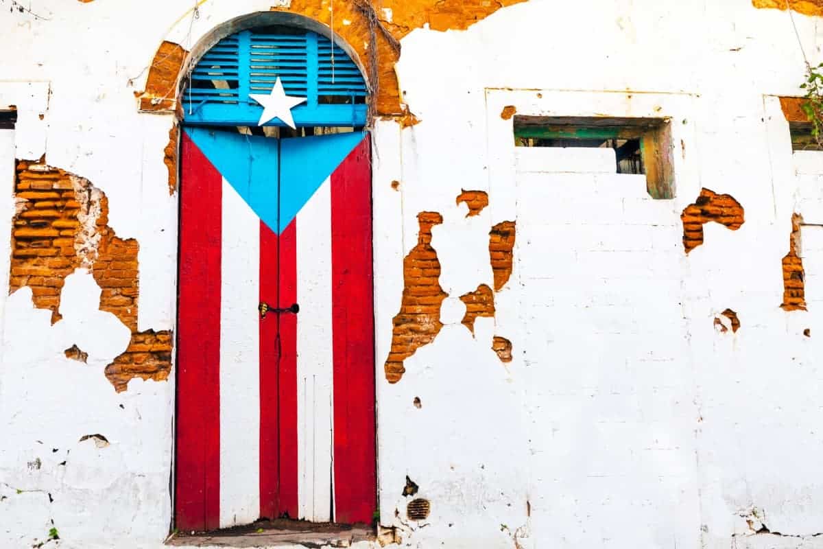 16 Pros And Cons Of Living In Puerto Rico 12 Interesting-Local-Architecture