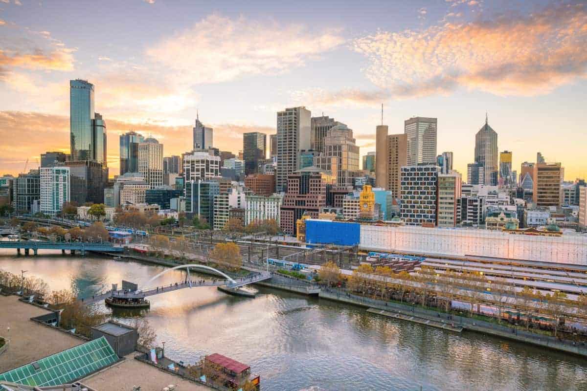 Sydney vs Melbourne: An Honest Comparison To Help You Choose 43 Melbourne-City-Skyline