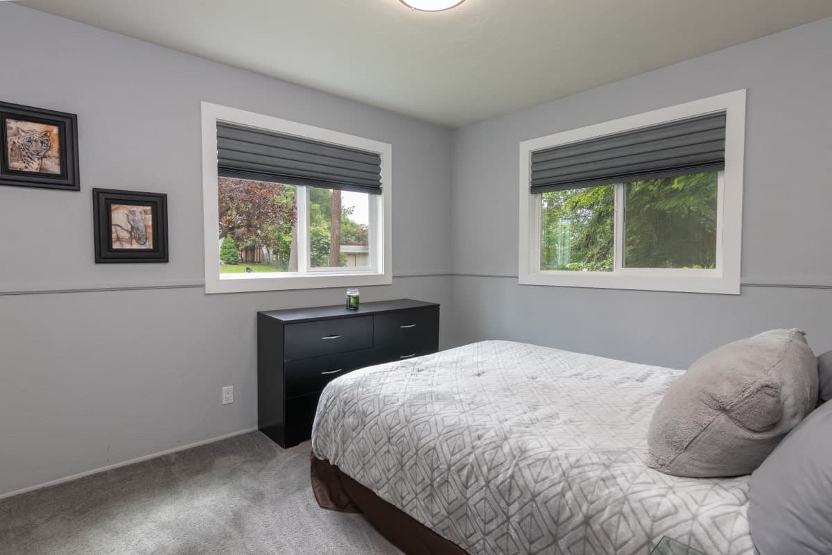 The 13 Best Hostels In Costa Rica (2025 Guide) 18 OutBox-Inn-Monteverde