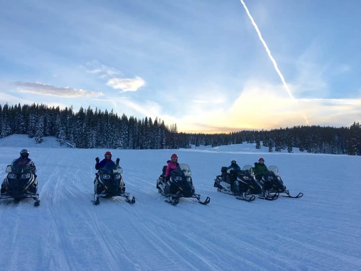 Steamboat-Snowmobile-Tours