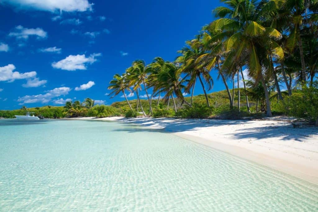 Clearest-Water-In-Caribbean