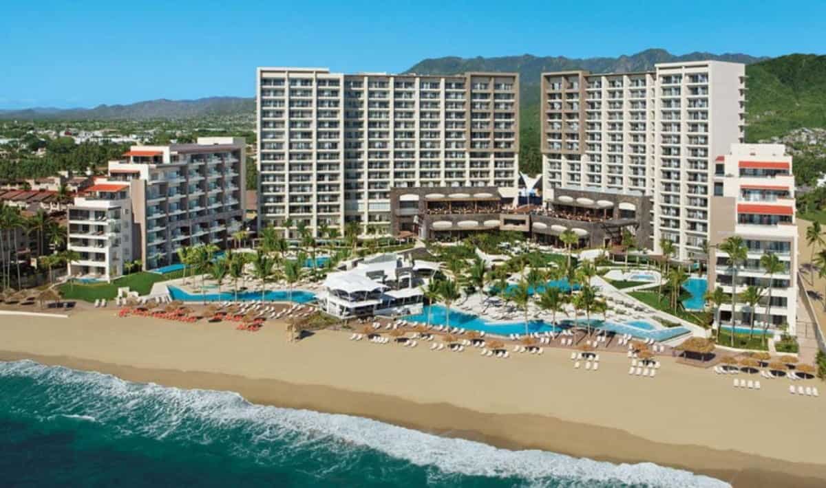 Dreams-Vallarta-Bay-Resorts-&-Spa