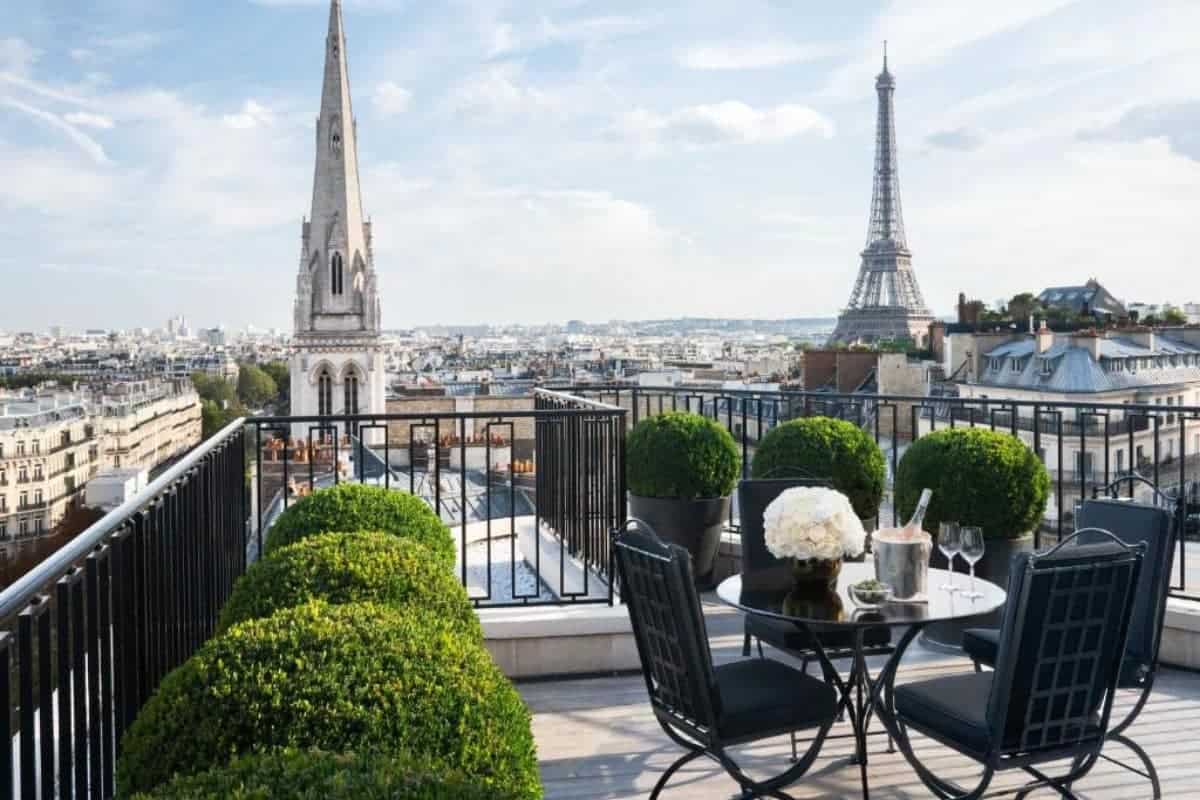 The 15 Best Hotels With View Of The Eiffel Tower in 2025 30 Four-Seasons-Hotel-George-V-Paris