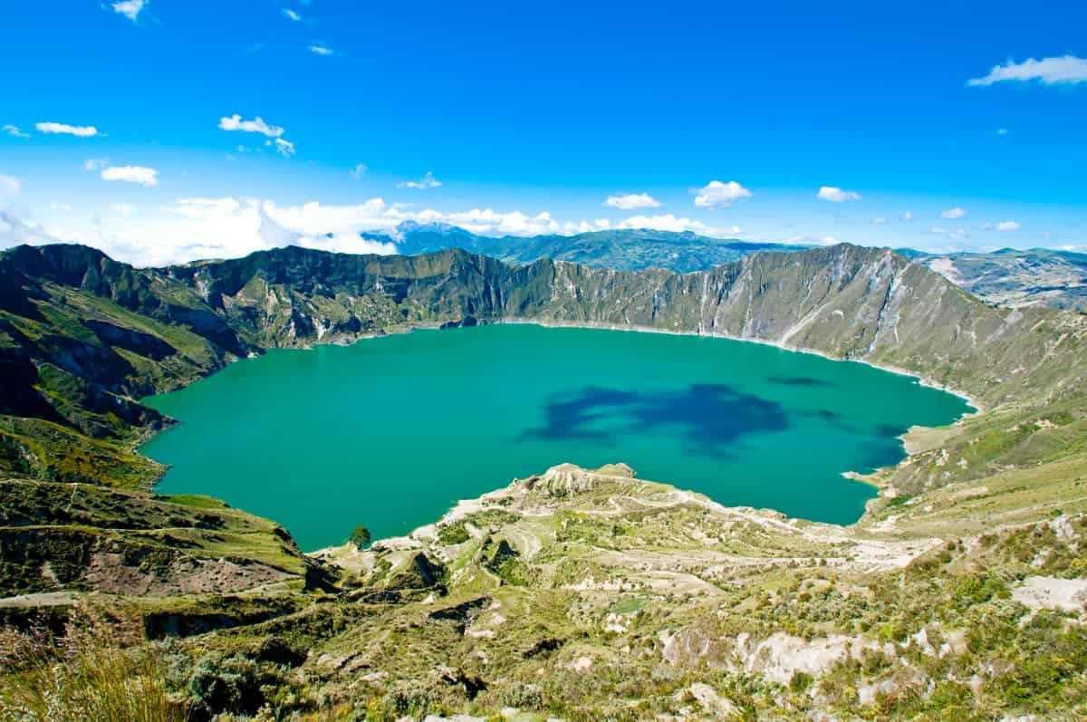 12 Famous Landmarks In Ecuador Not To Miss in 2025 12 Laguna-Quilotoa