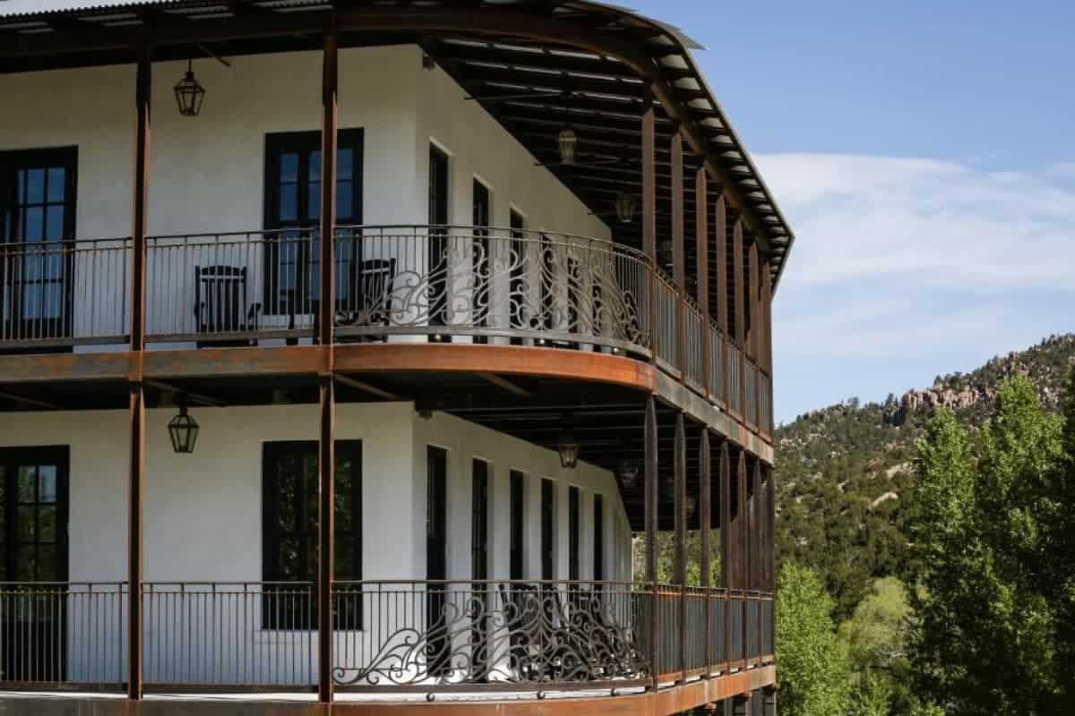 13 Best Hotels In Colorado With Mountain Views (UPDATED 2025) 22 Surf-Hotel-&-Chateau