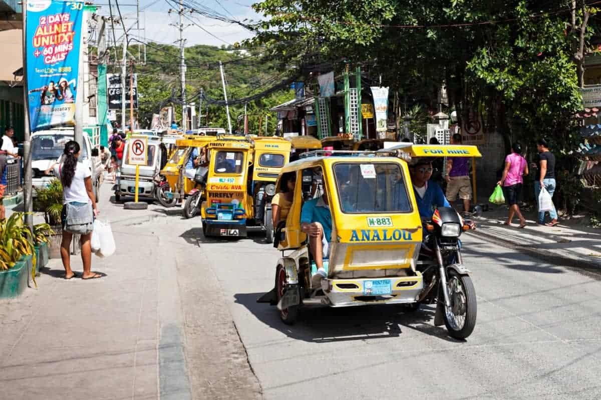 Tuk-Tuk-Trike-Taxi-in-Boracay