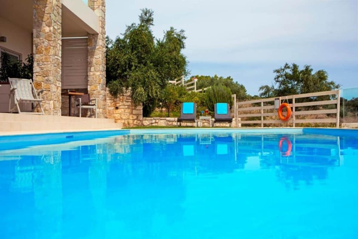 The 16 Best Hotels With Swim Up Rooms in Greece (2025 Guide) 28 Camvillia-Resort-Messinia