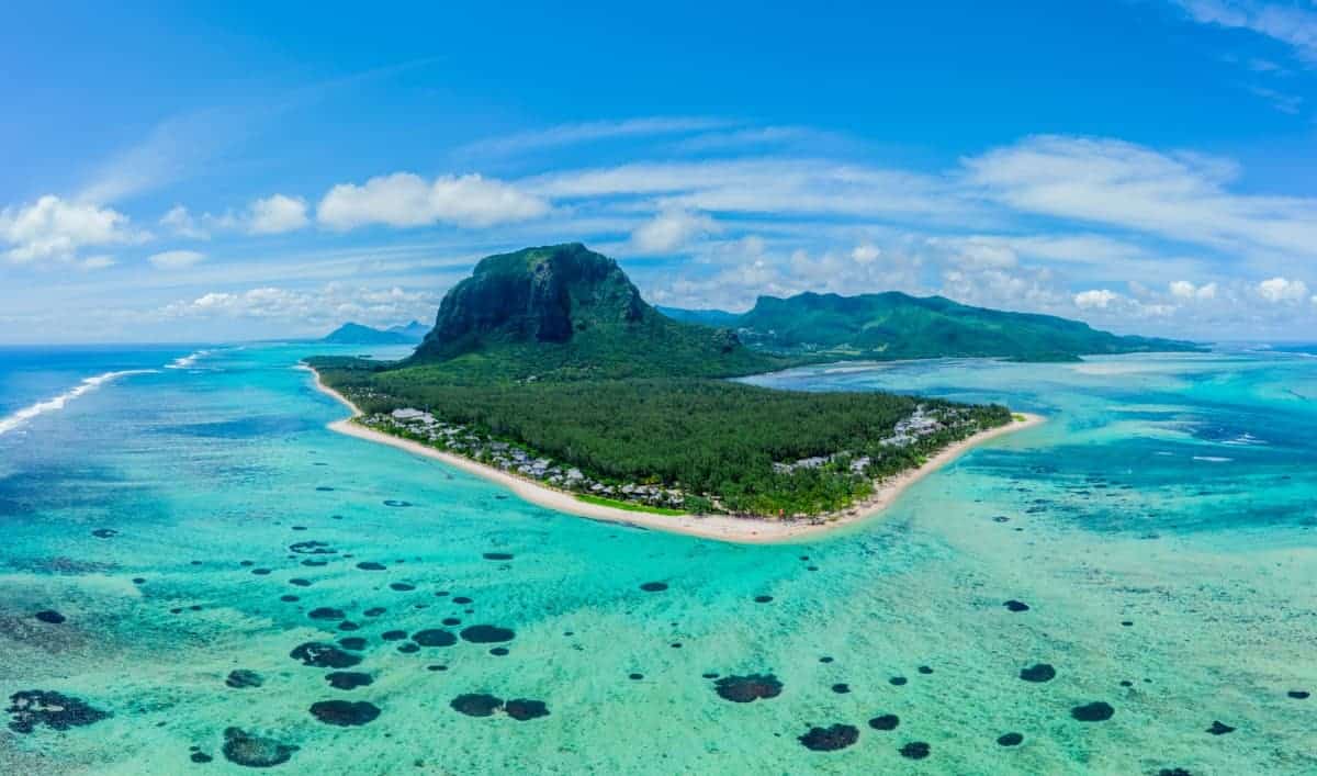 Le-Morne-Brabant-Mauritius