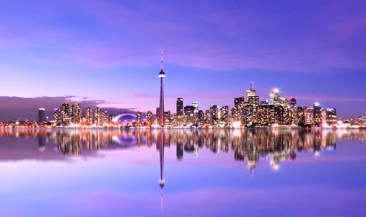 Pros-and-Cons-of-living-in-Toronto