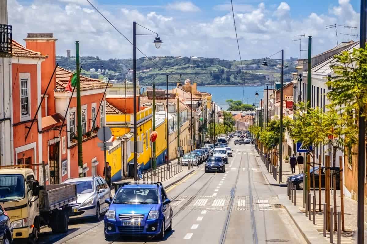 Pros And Cons Of Living In Portugal (2025 Guide) 17 A-Traffic-at-Slope-Street-in-Lisbon