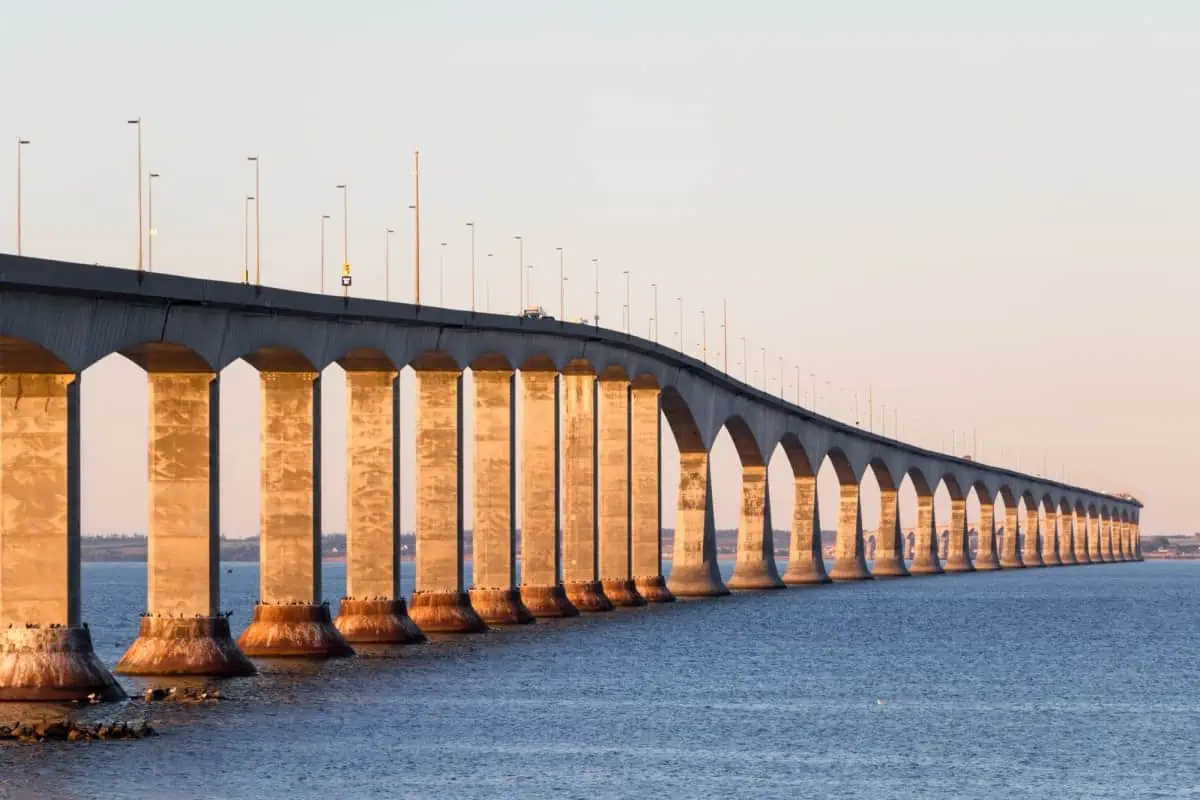 The 18 Famous Landmarks In Canada To Visit in 2025 12 Confederation-Bridge-Canada