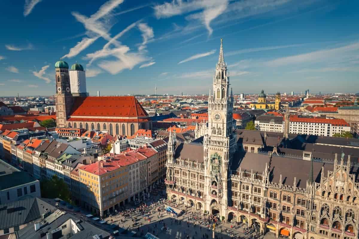 Marienplatz-Town-Hall-Munich-Germany