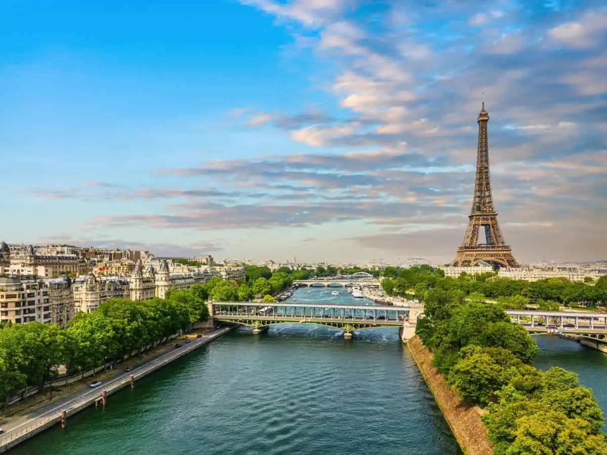 Panoramic-View-of-Paris-France
