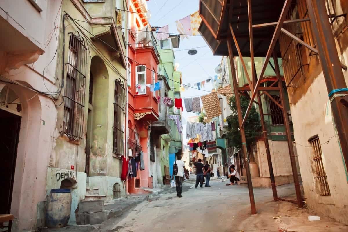 Tarlabasi-The-Poorest-Area-in-Istanbul
