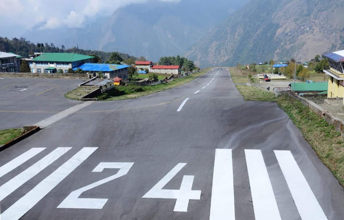 The 14 Most Dangerous Airports in the World (in 2025) 2 Tenzing-Hillary-Airport-Nepal
