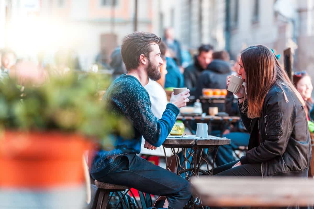 Young Couple-Drinking-Coffee-in-Stockholm