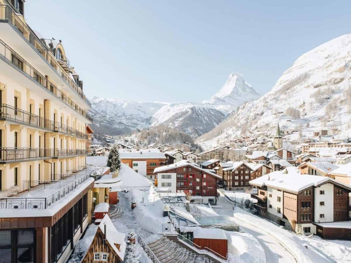 The 7 Best Hotels In Zermatt With Views Of The Matterhorn 6 BEAUSiTE-Zermatt