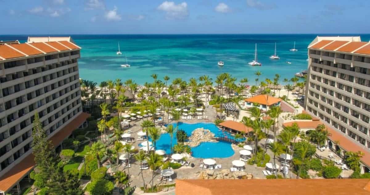 The 13 Best Over Water Bungalows in Aruba (2025 Guide) 23 Barcelo-Aruba-All-Inclusive