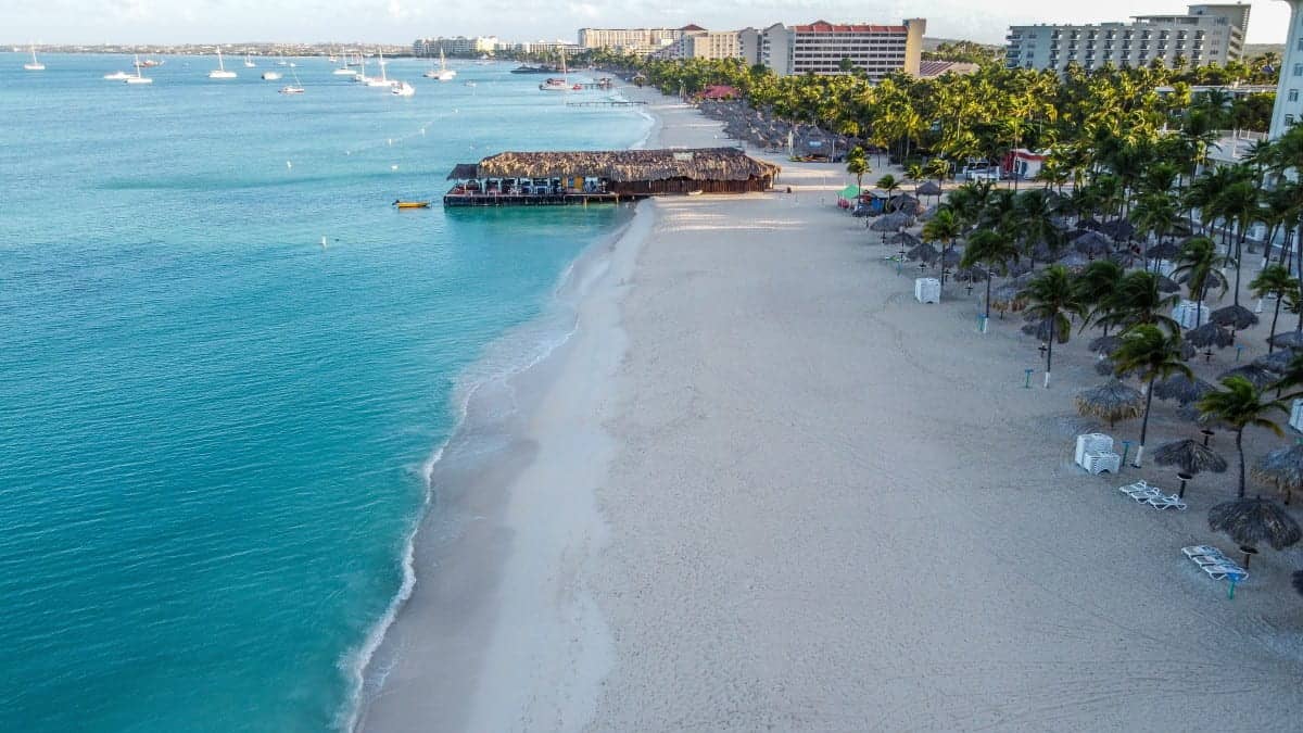 Best-Over-Water-Bungalows-Aruba
