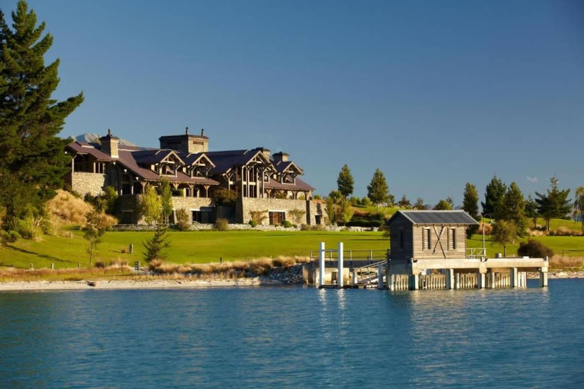 Blanket-Bay-Lake-Wakatipu