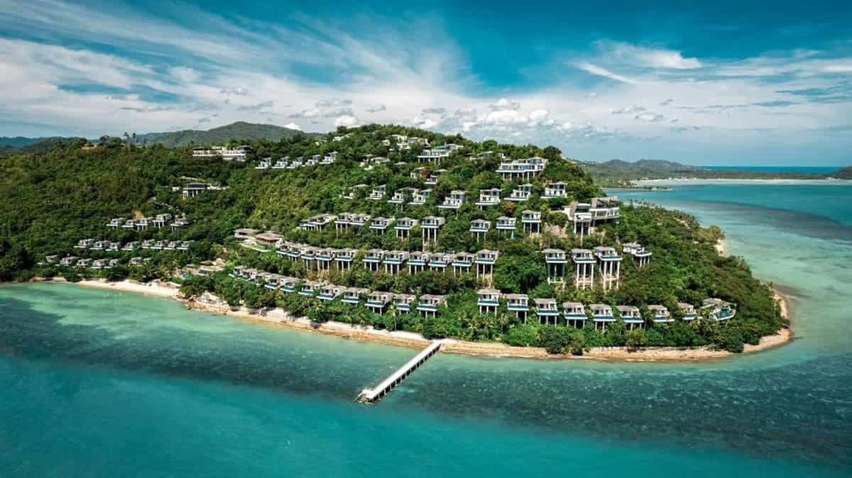 15 Amazing Over Water Bungalows in Thailand (2025 Guide) 8 Conrad-Koh-Samui