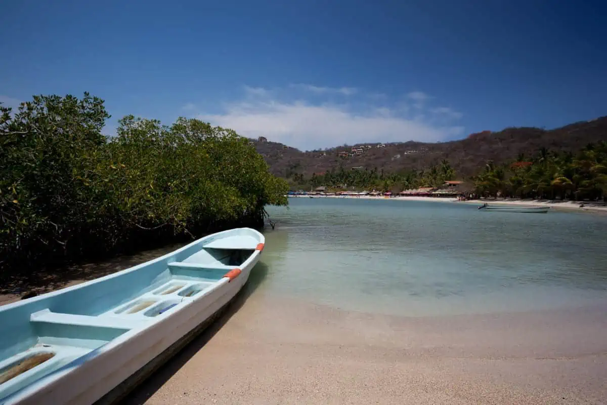 Playa-las-Gatas-Zihuatanejo