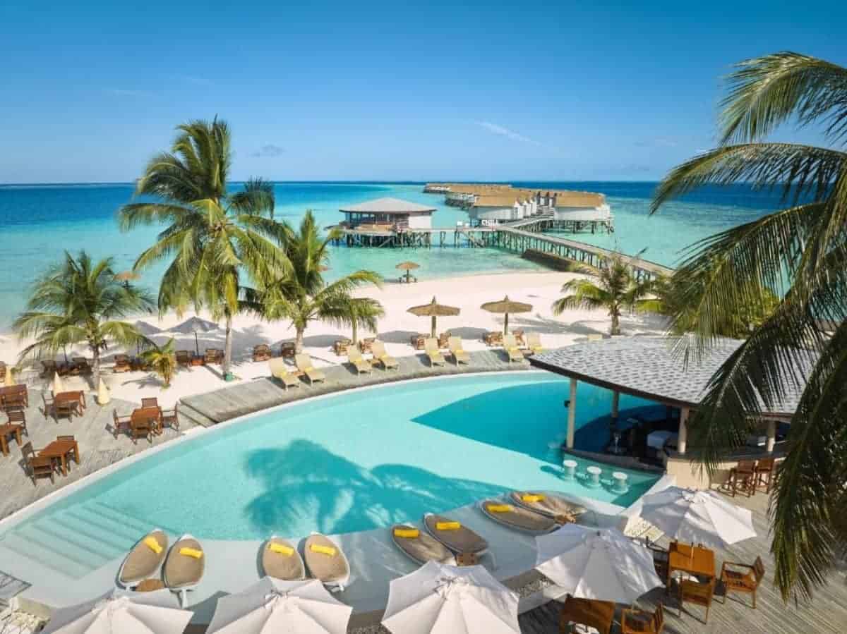 Centara-Ras-Fushi-Resort-&-Spa