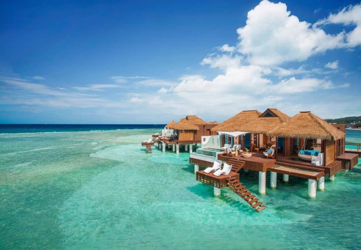 The 6 Best Overwater Bungalows In Florida (2025 Guide) 12 Sandals-Royal-Caribbean-Jamaica