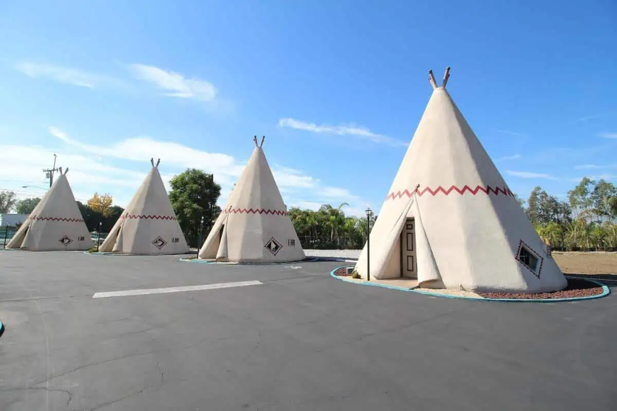 The-Wigwam-Motel-San-Bernadino-California