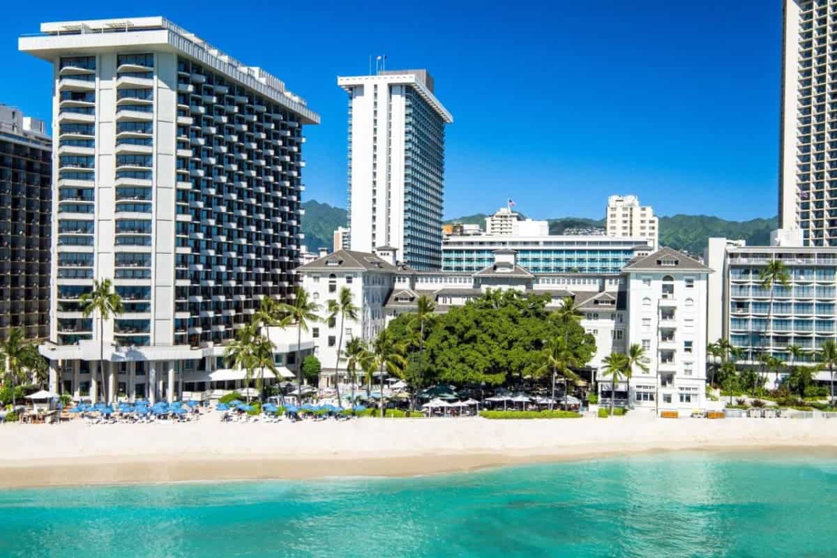 Moana-Surfrider-A-Westin-Resort-&-Spa