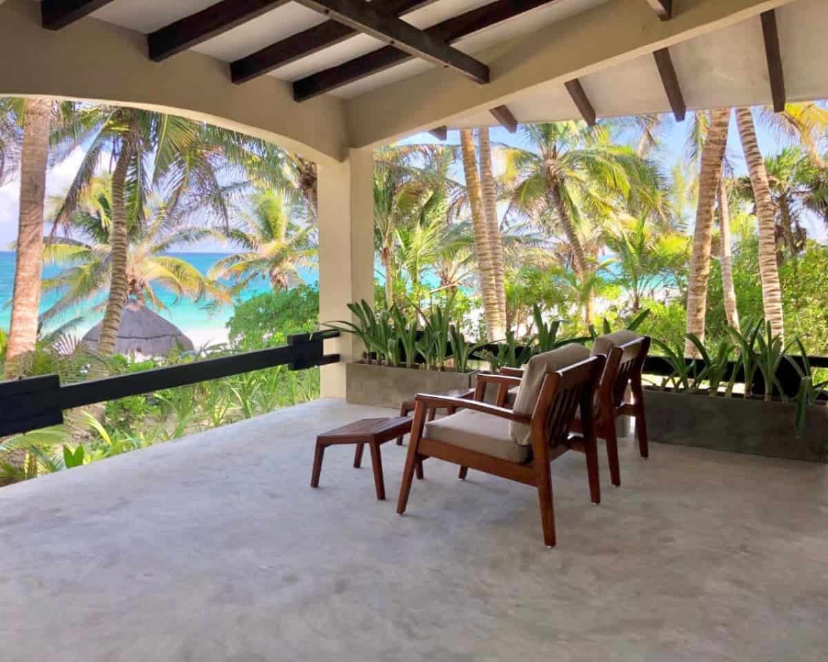 Olas-Tulum-Mexico
